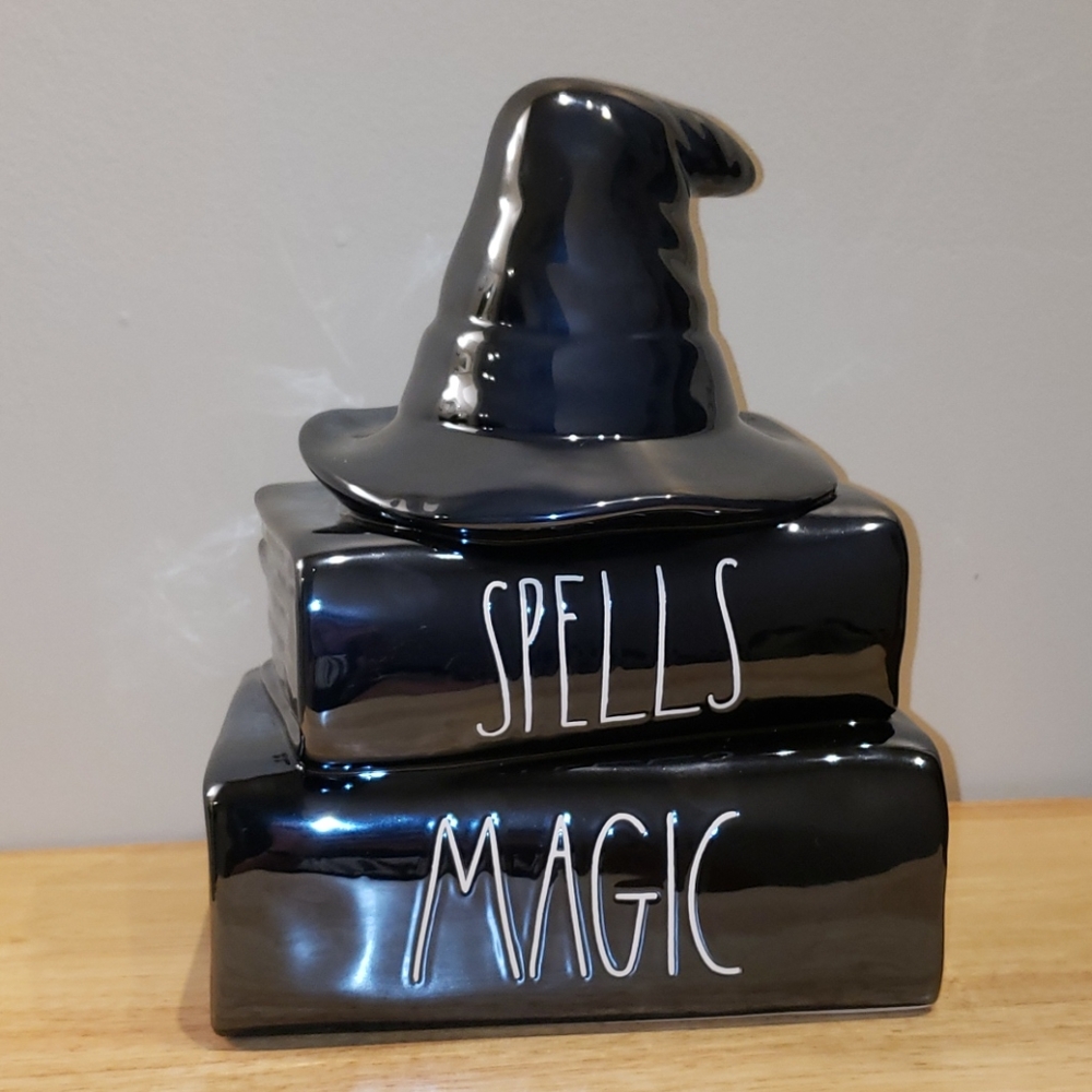 Rae dunn SPELL MAGIC Withch Hat and Book Stack